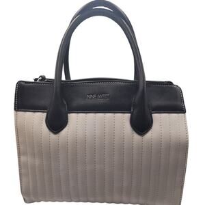 Nine West White/Blk Purse Double Handle Silver Hardware